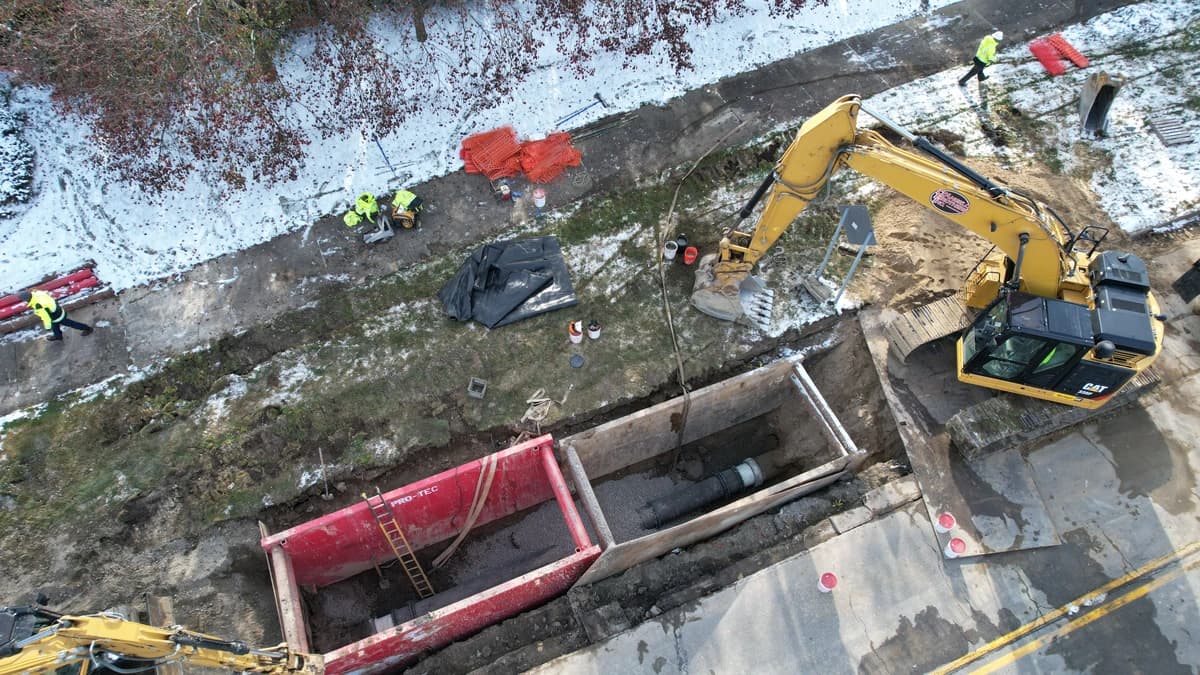 Sewer Main Repair & Install